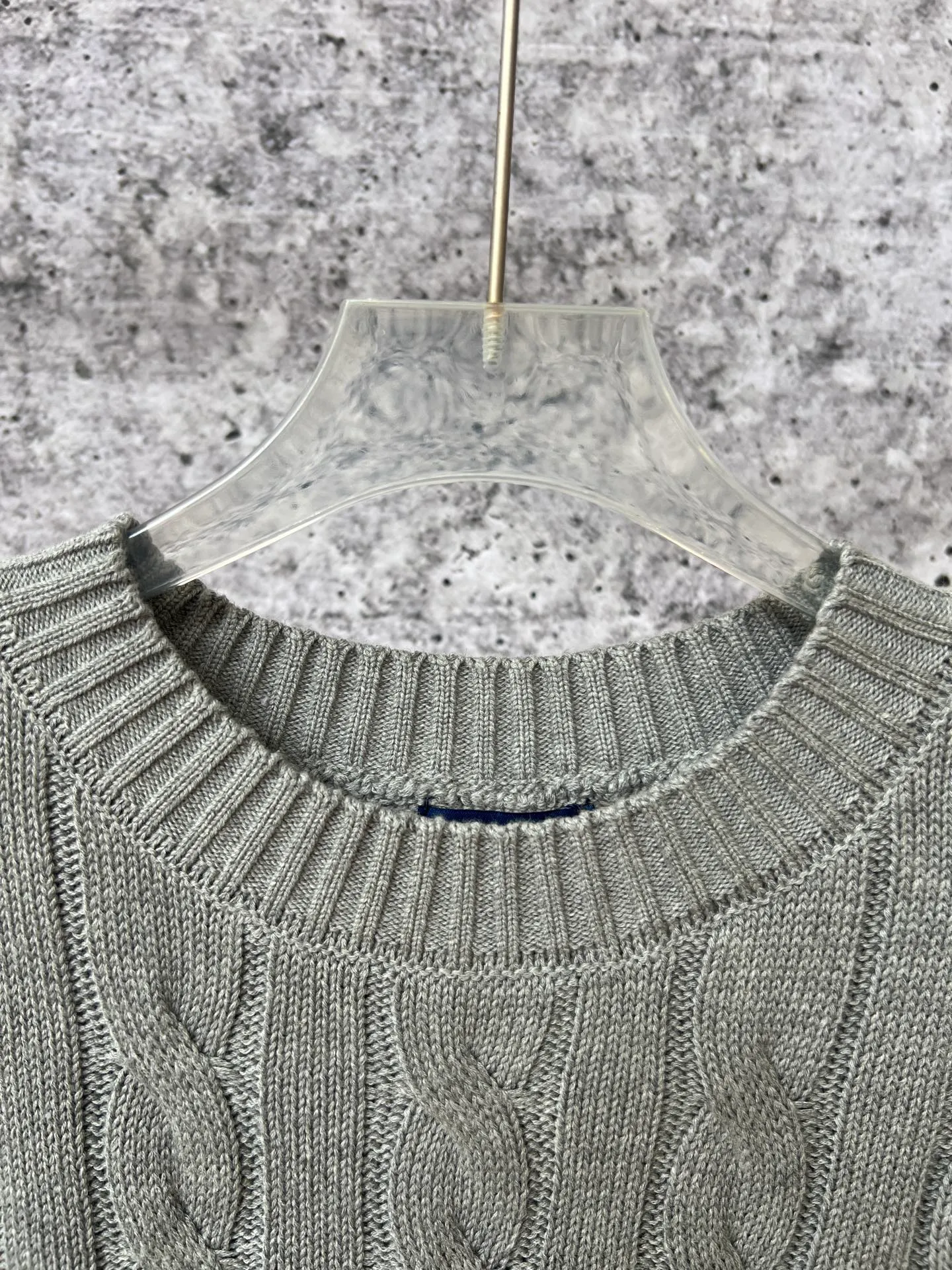 P230 Ralph Lauren men's and women's round neck rubberized sweater, made of the same pure cotton washed fabric as the original, no difference in craftsmanship details, original pony embroidery on the chest, restored one to one